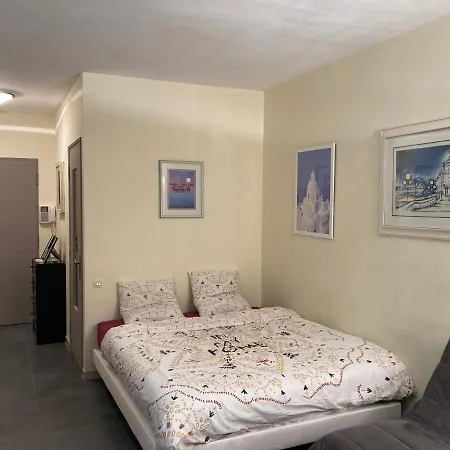 Meubles De Tourisme アパート ボーリュ・シュル・ メール